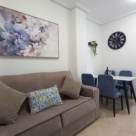 טורבייחה Macarena III Apartments, 300 Meter Zu Playa Del Cura מראה חיצוני תמונה