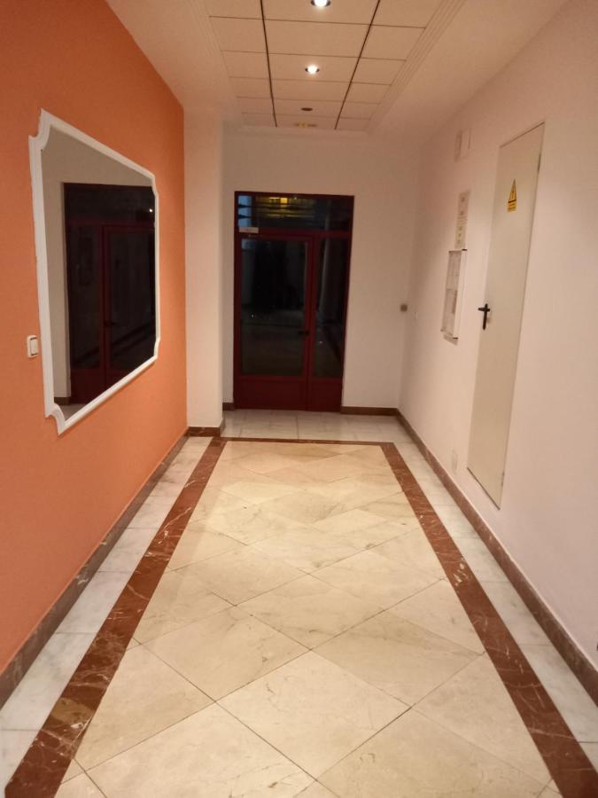 טורבייחה Macarena III Apartments, 300 Meter Zu Playa Del Cura מראה חיצוני תמונה